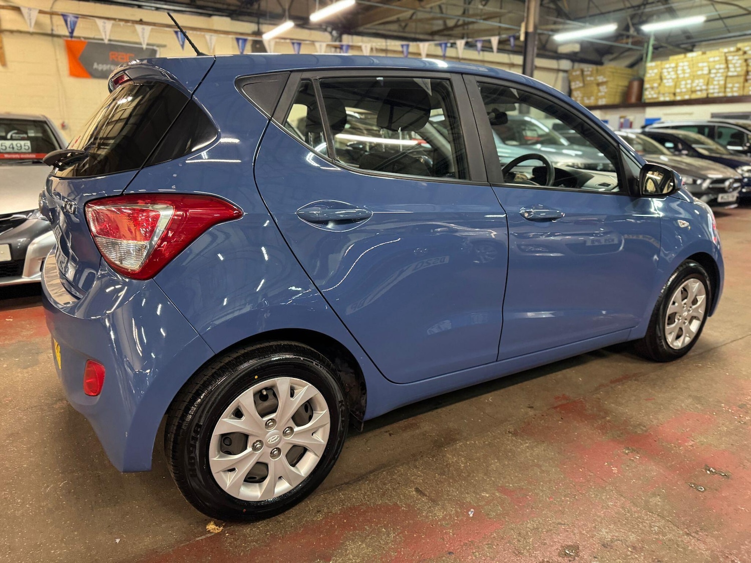 Used Hyundai i10 2016 for sale - 76537955: Photo 6