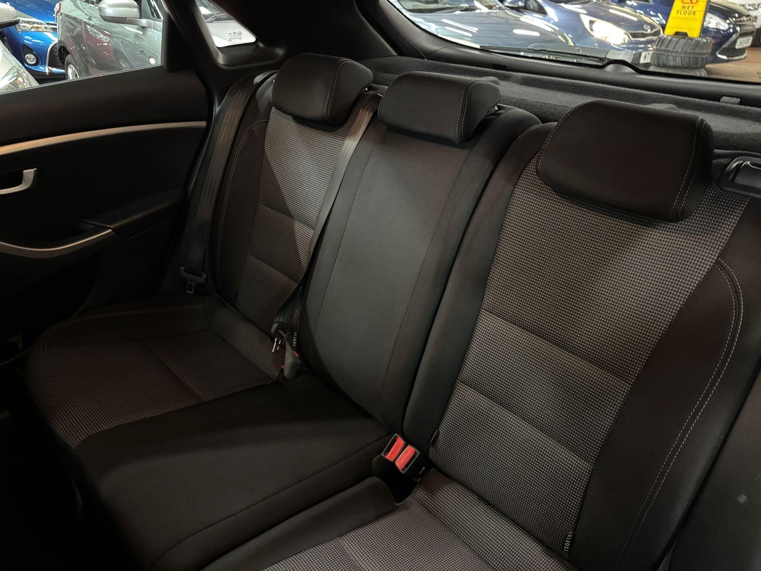 Used Hyundai i30 2013 for sale - 77671443: Photo 20