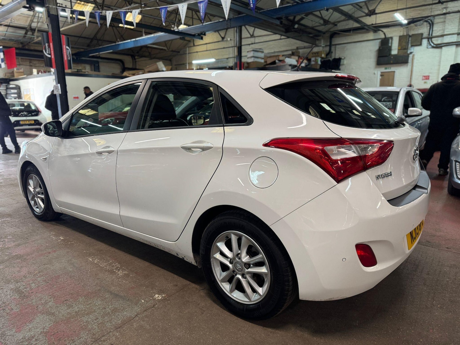 Used Hyundai i30 2013 for sale - 77671443: Photo 6