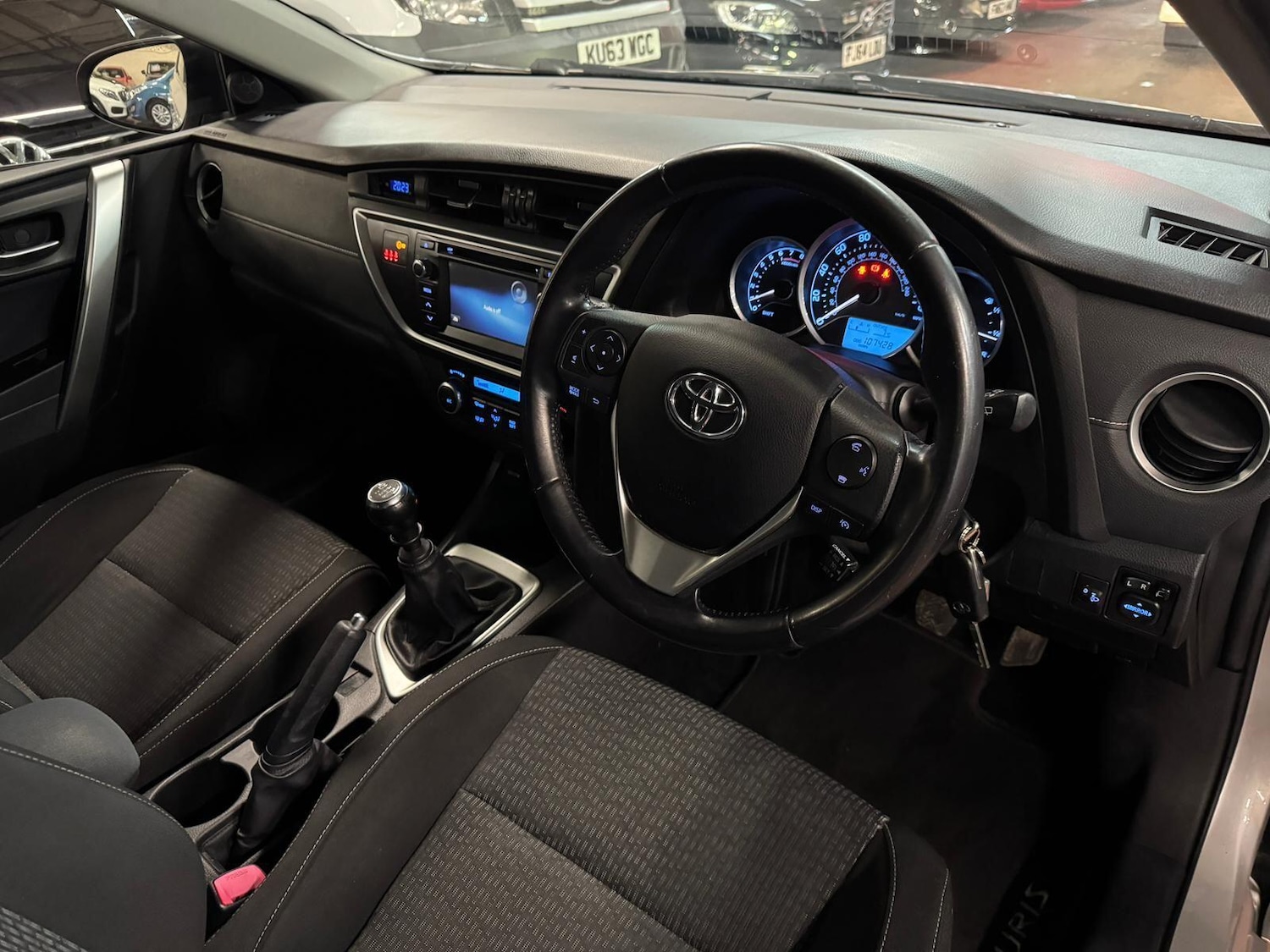 Used Toyota Auris 2015 for sale - 77215970: Photo 11