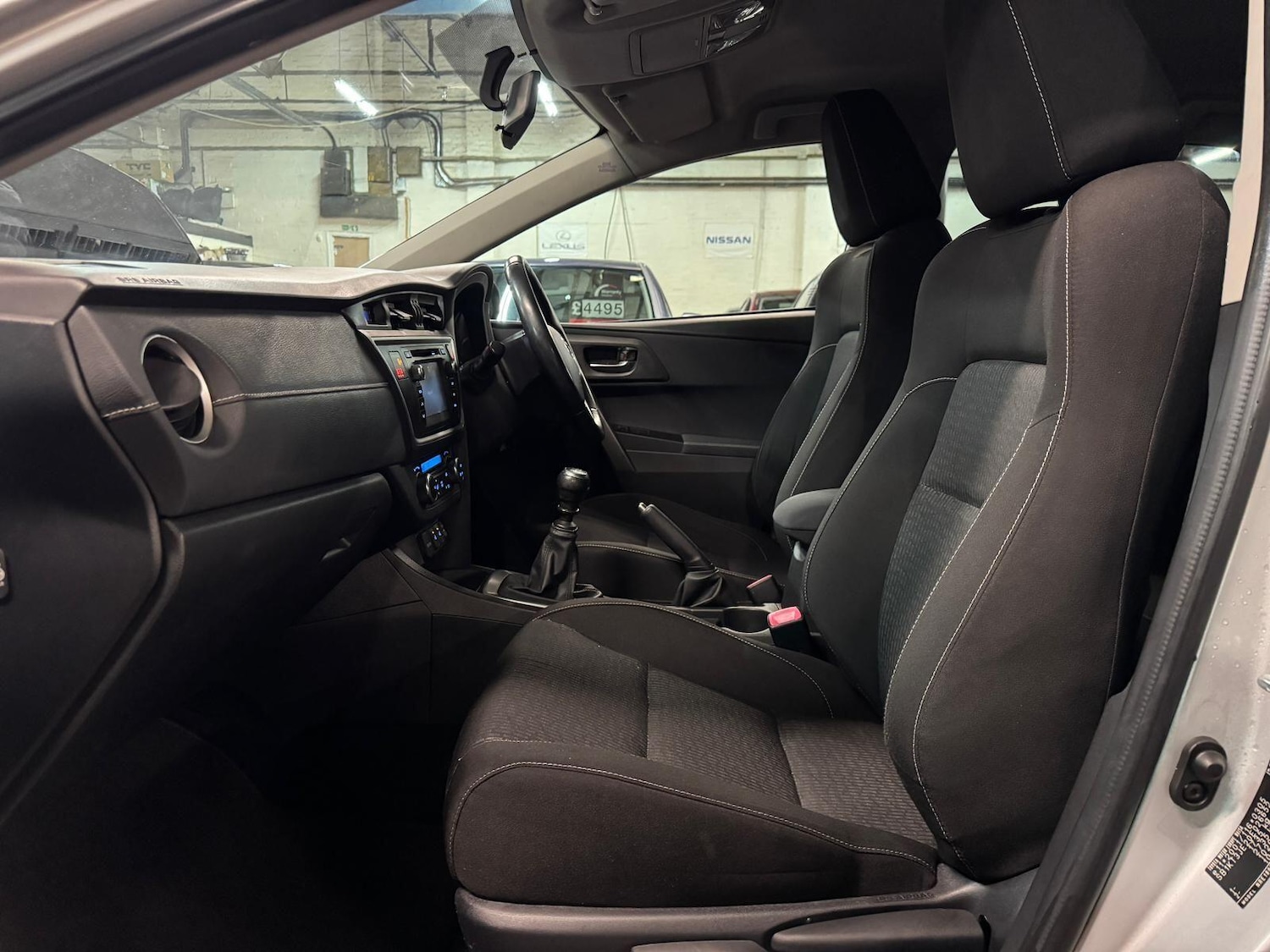 Used Toyota Auris 2015 for sale - 77215970: Photo 13