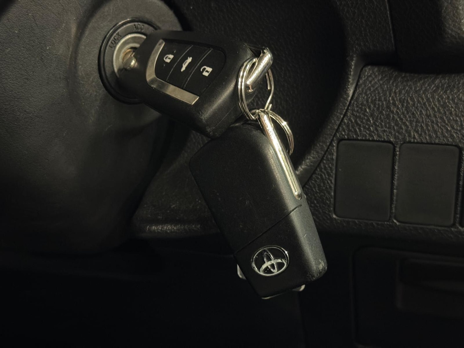 Used Toyota Auris 2015 for sale - 77215970: Photo 29