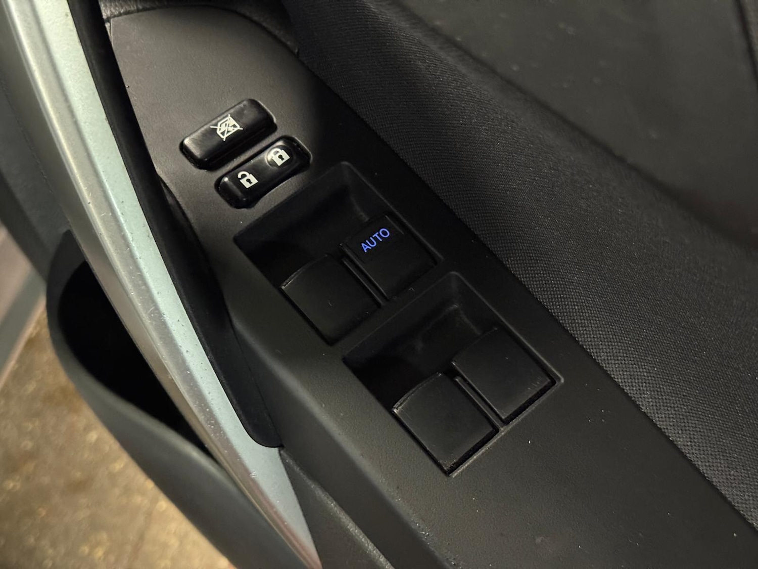 Used Toyota Auris 2015 for sale - 77215970: Photo 31