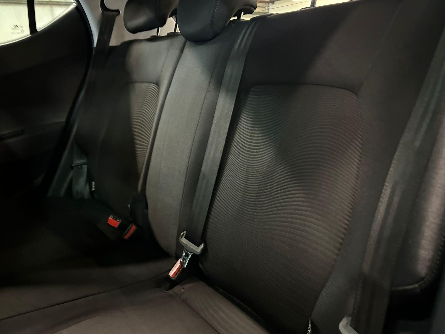 Used Hyundai i10 2017 for sale - 77994273: Photo 19