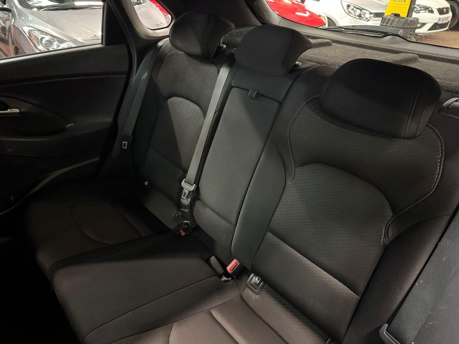 Used Hyundai i30 2018 for sale - 77696817: Photo 21