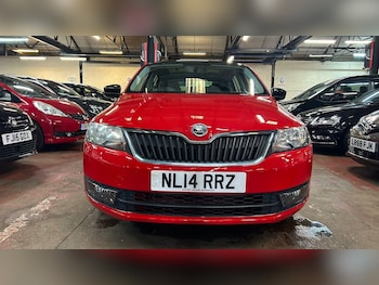 Used Skoda Rapid Spaceback 2014 for sale - 78796970: Photo