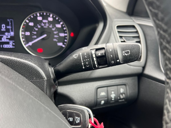 Used Hyundai i20 2017 for sale - 76215683: Photo 16