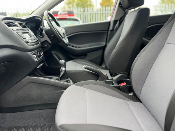 Used Hyundai i20 2017 for sale - 76215683: Photo 27