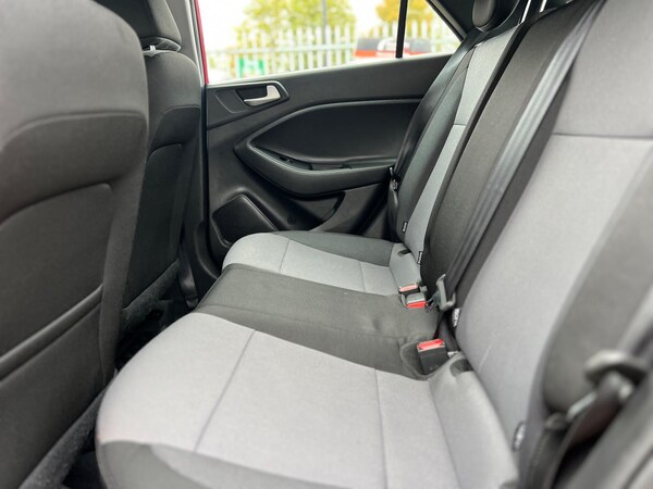 Used Hyundai i20 2017 for sale - 76215683: Photo 31