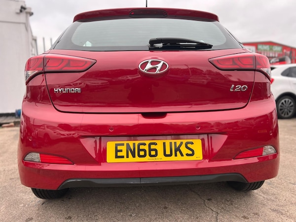 Used Hyundai i20 2017 for sale - 76215683: Photo 7