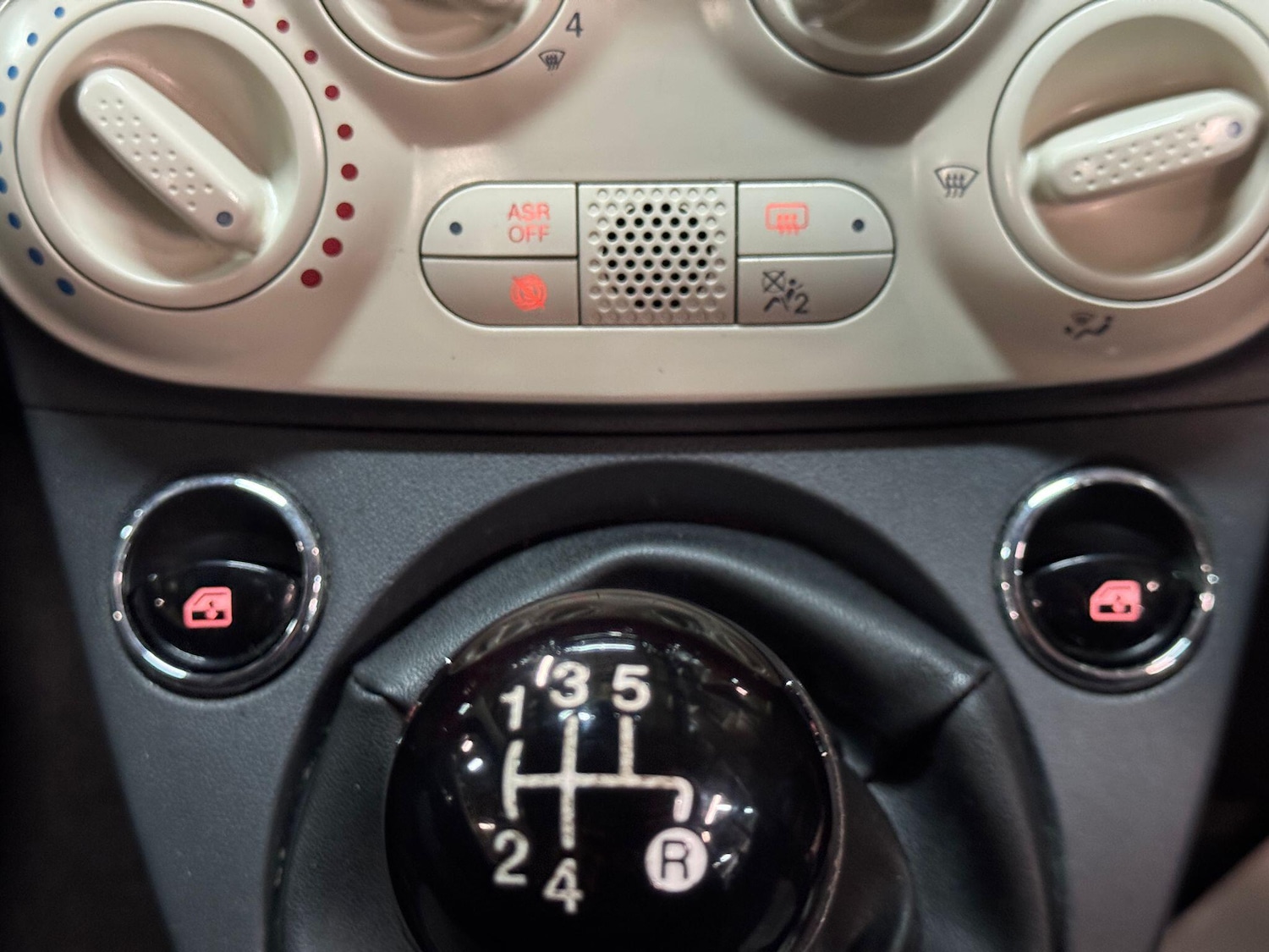 Used Fiat 500 2016 for sale - 77237725: Photo 24