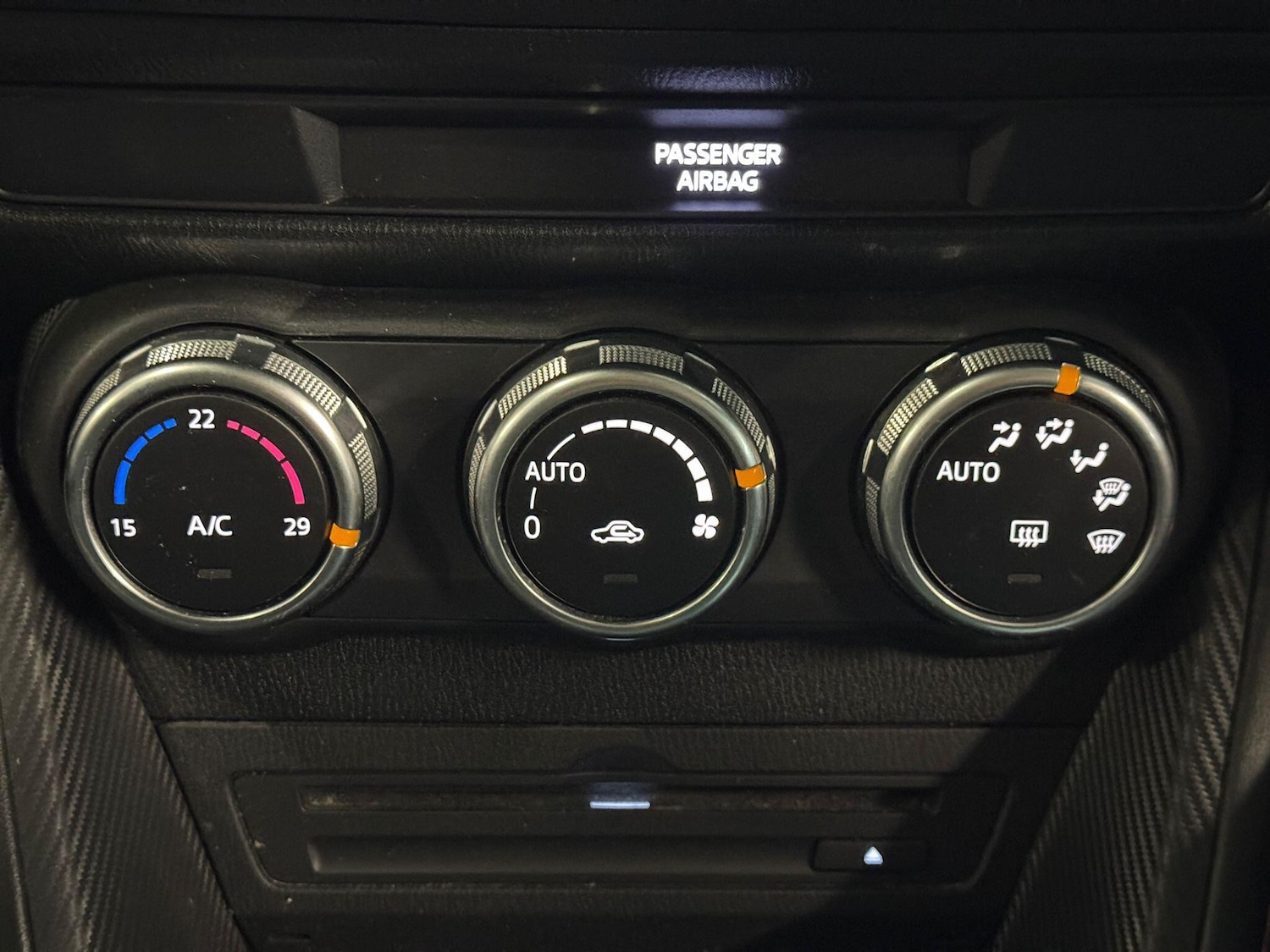 Used Mazda Mazda2 2016 for sale - 77564663: Photo 34