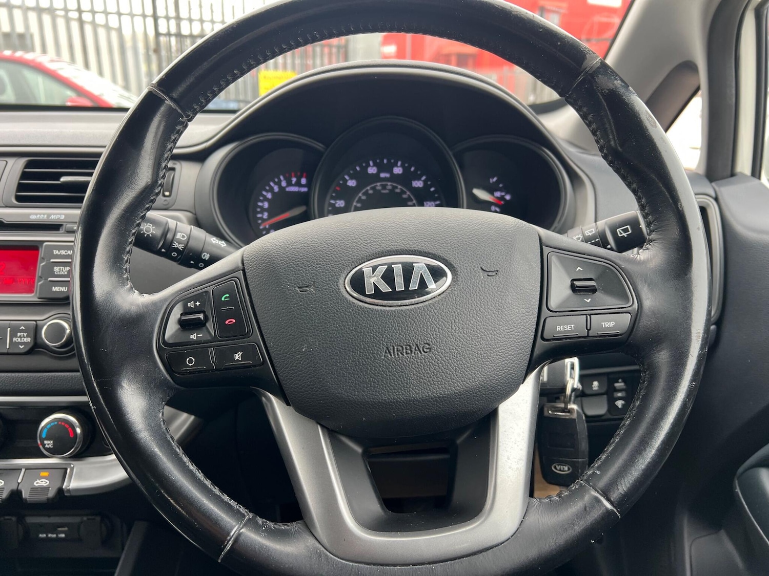 Used Kia Rio 2014 for sale - 76238688: Photo 12