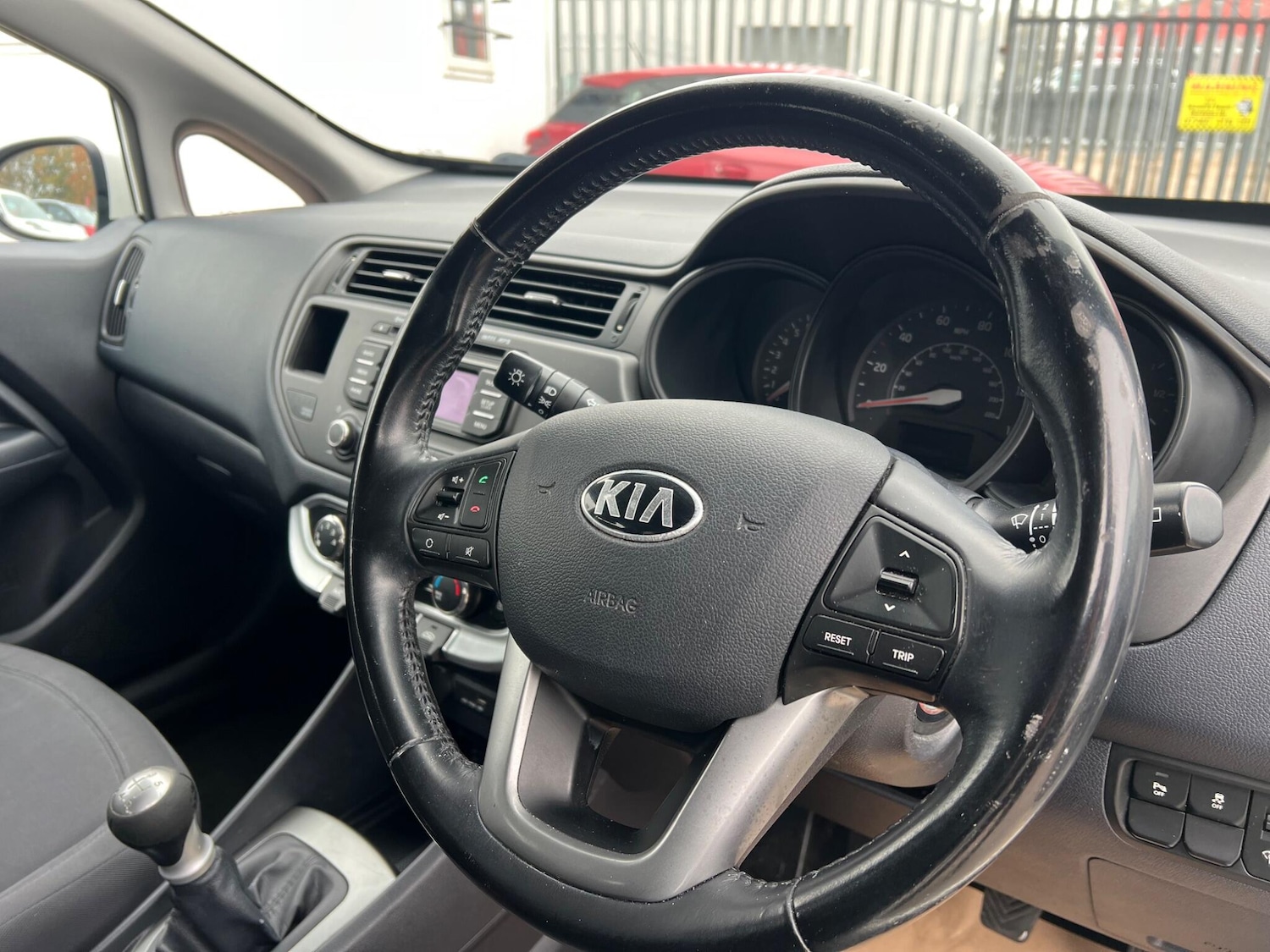 Used Kia Rio 2014 for sale - 76238688: Photo 9