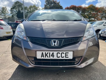 Used Honda Jazz 2014 for sale - 76109447: Photo