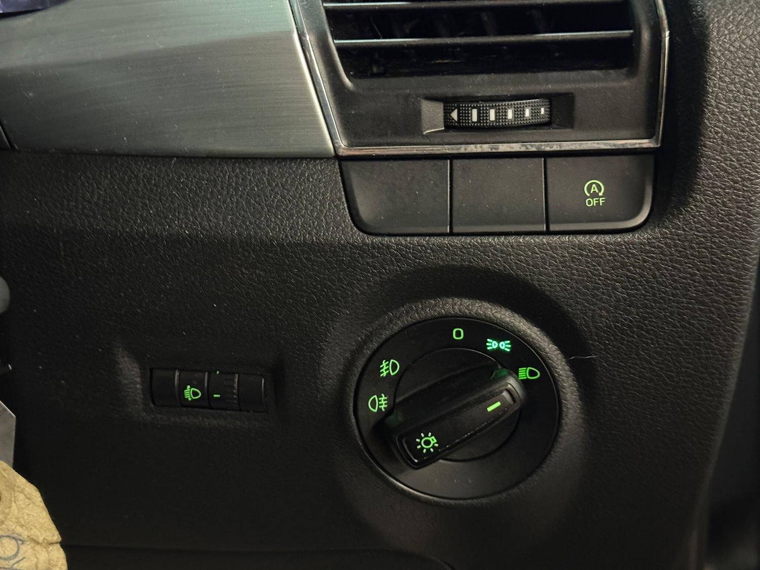 Used Skoda Fabia 2018 for sale - 77109298: Photo 28