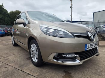 Used Renault Scenic 2016 for sale - 79780833: Photo