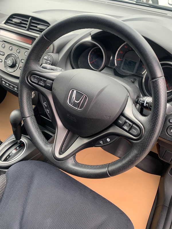 Used Honda Jazz 2015 for sale - 74653569: Photo 12