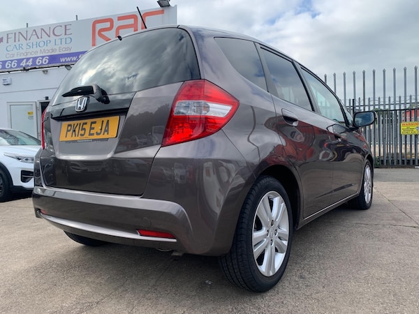 Used Honda Jazz 2015 for sale - 74653569: Photo 8