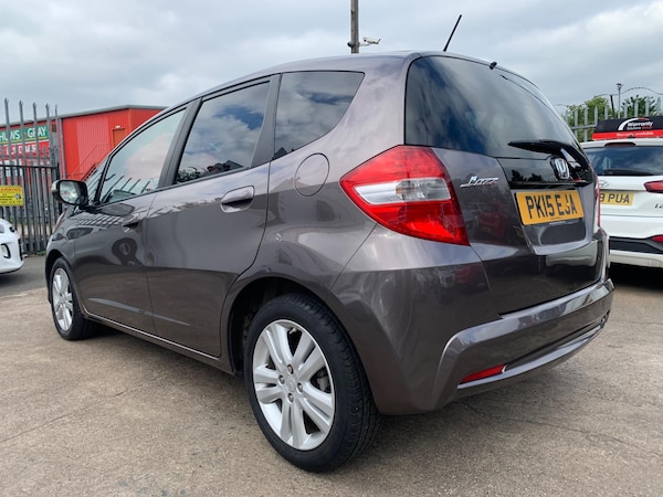 Used Honda Jazz 2015 for sale - 74653569: Photo 9