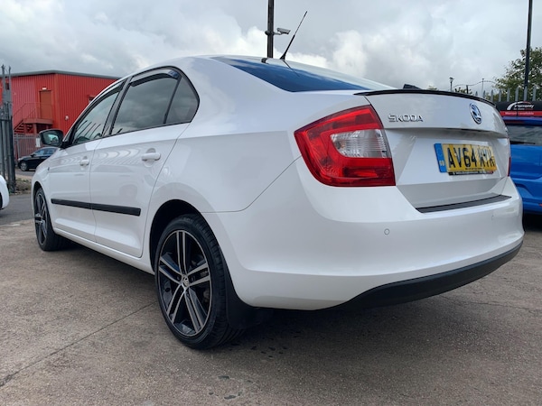 Used Skoda Rapid 2014 for sale - 76032240: Photo 5
