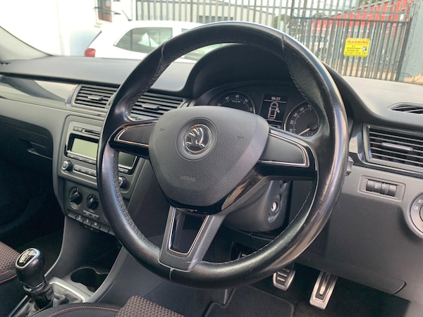 Used Skoda Rapid 2014 for sale - 76032240: Photo 9