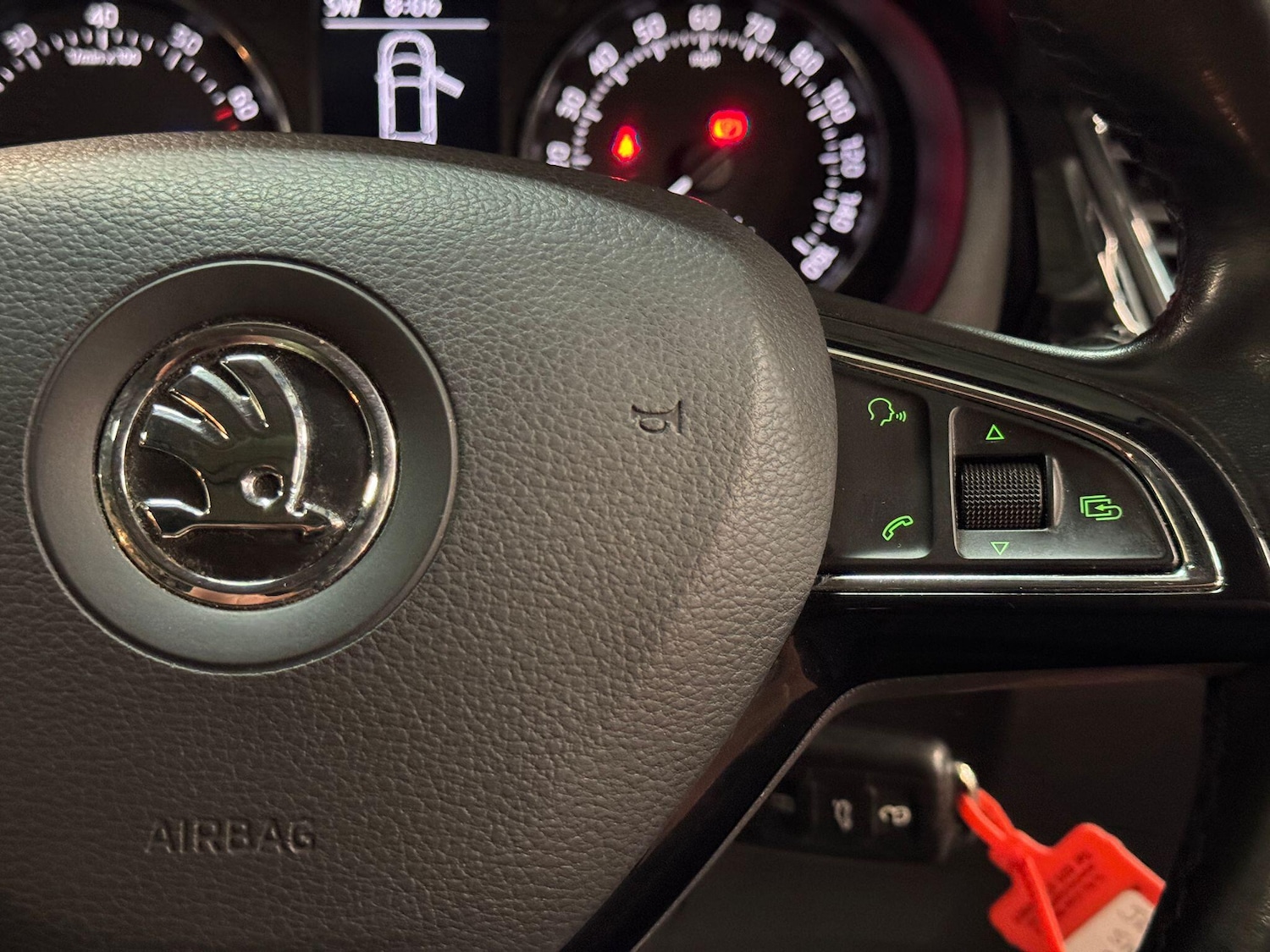 Used Skoda Rapid Spaceback 2015 for sale - 77306295: Photo 28