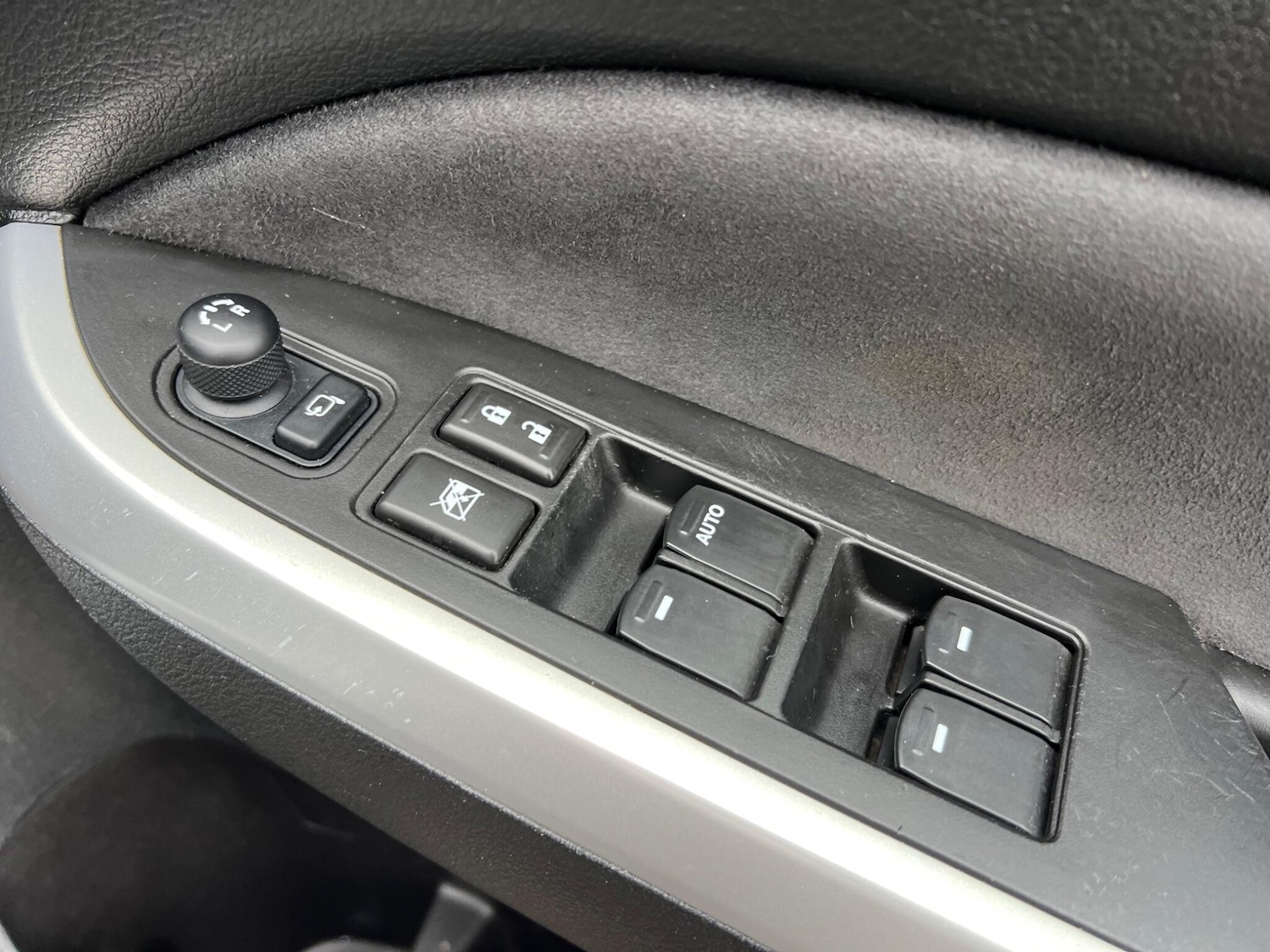 Used Suzuki Vitara 2016 for sale - 76997008: Photo 28