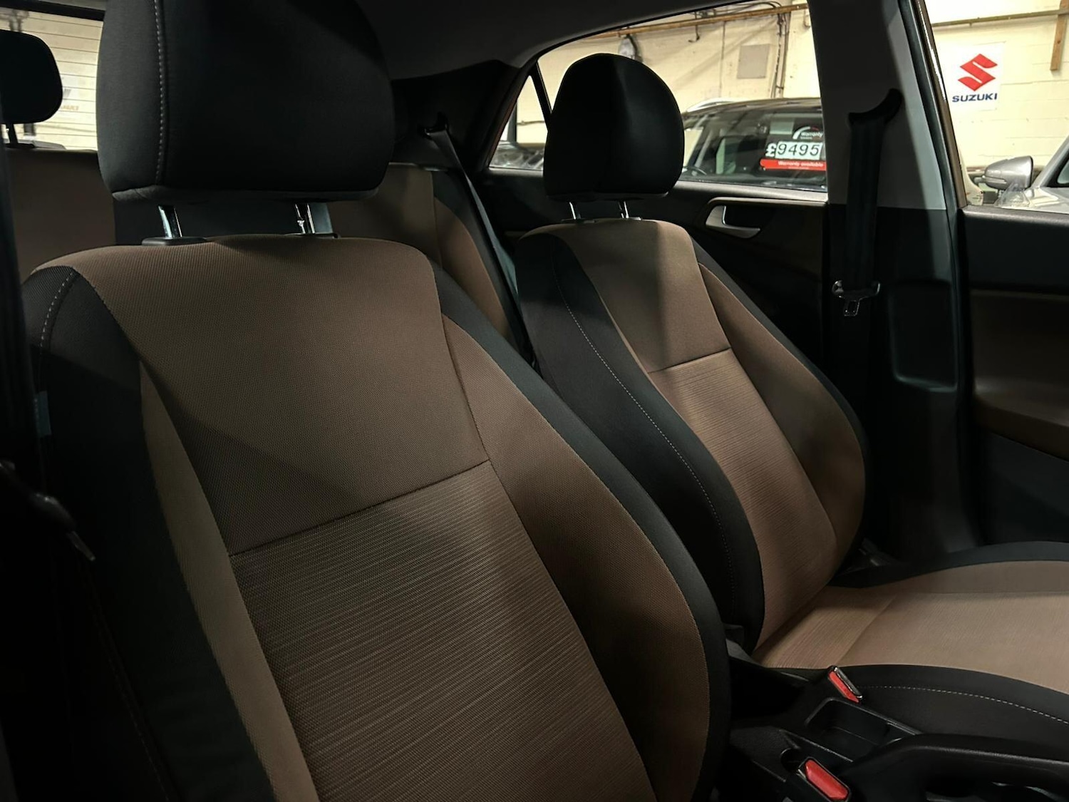 Used Hyundai i20 2016 for sale - 76473266: Photo 11