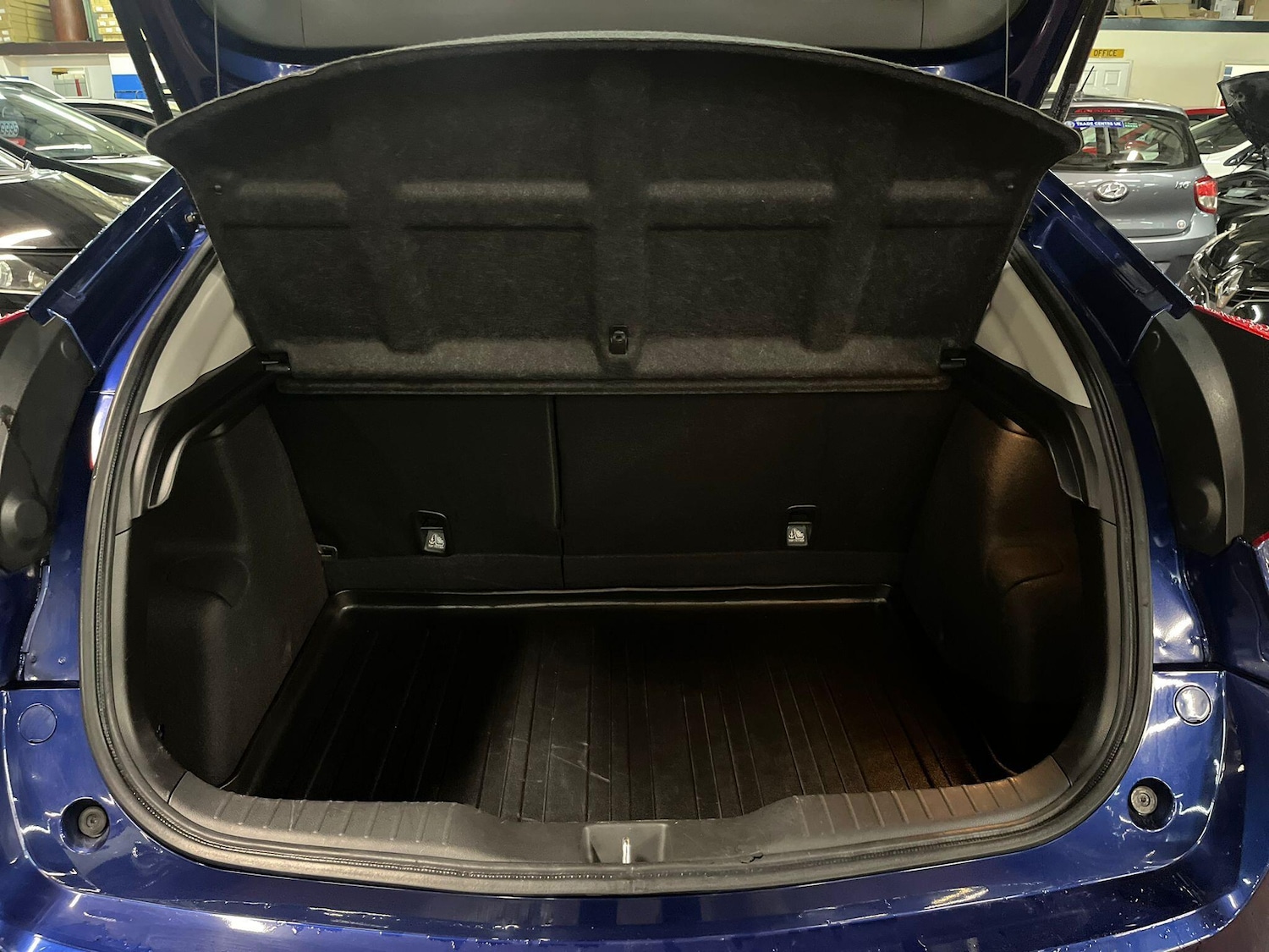 Used Honda Civic 2013 for sale - 77305490: Photo 11