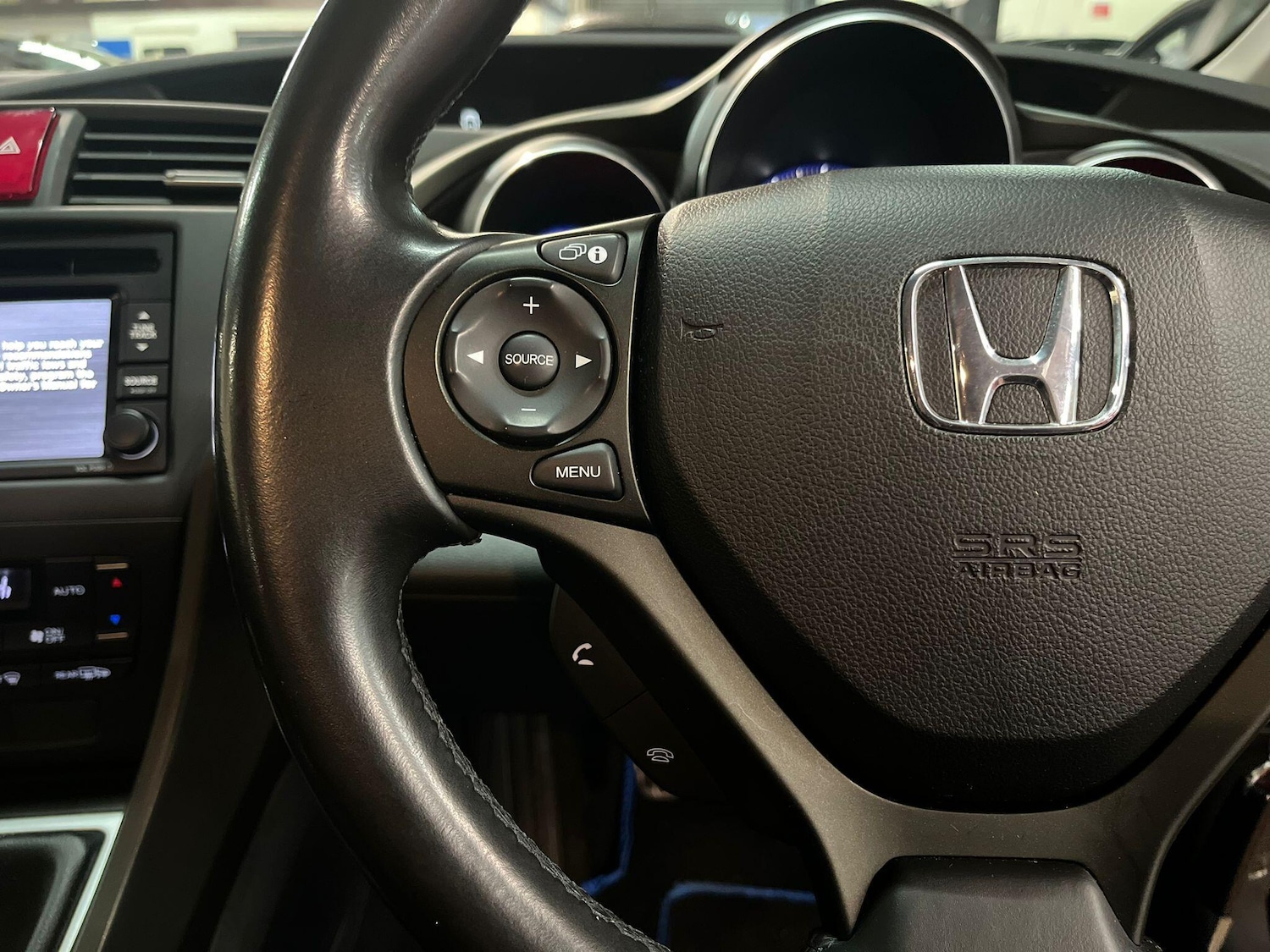 Used Honda Civic 2013 for sale - 77305490: Photo 26
