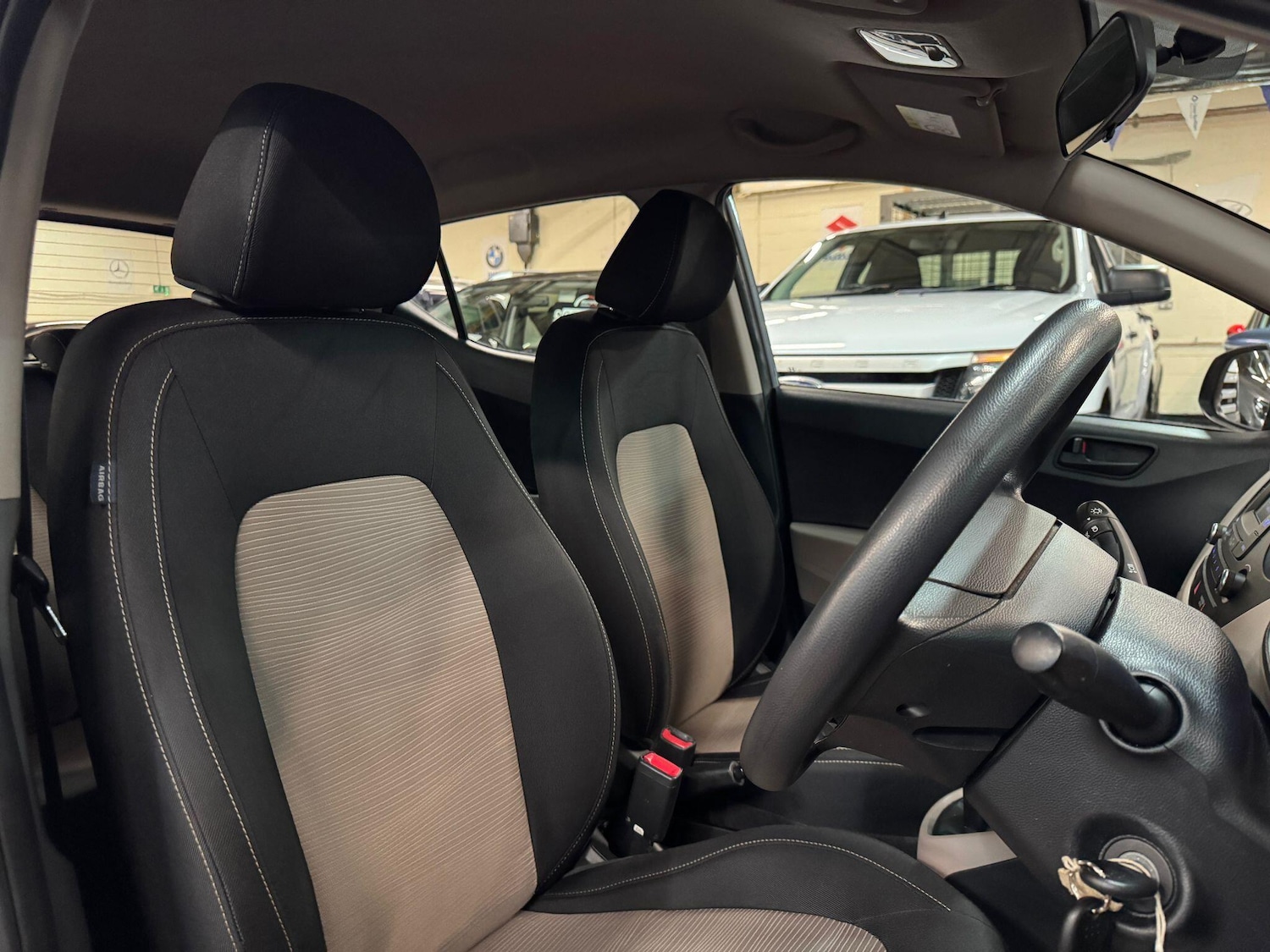 Used Hyundai i10 2015 for sale - 77155925: Photo 11