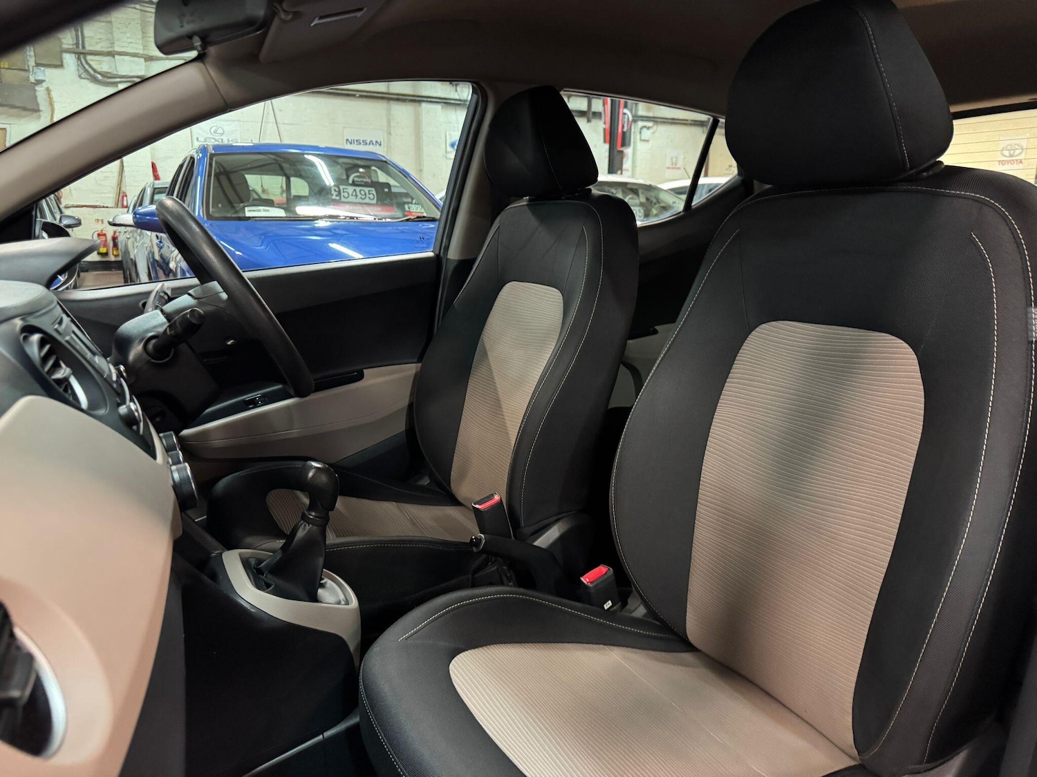 Used Hyundai i10 2015 for sale - 77155925: Photo 14