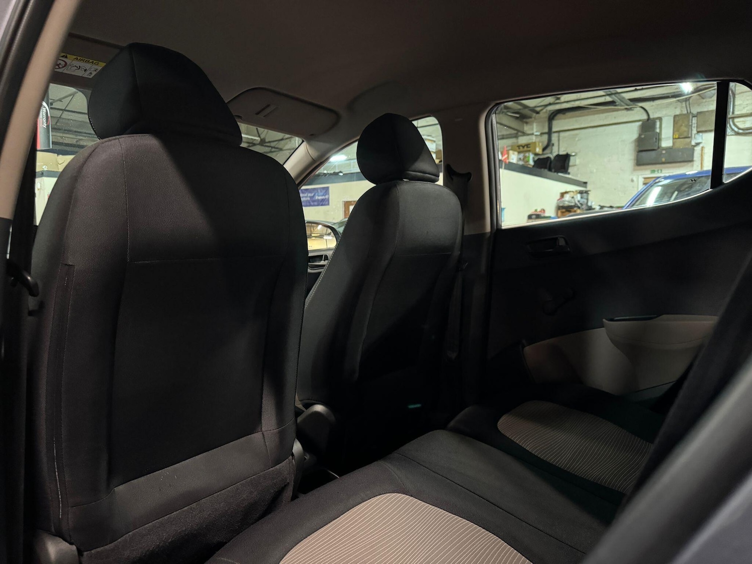 Used Hyundai i10 2015 for sale - 77155925: Photo 20