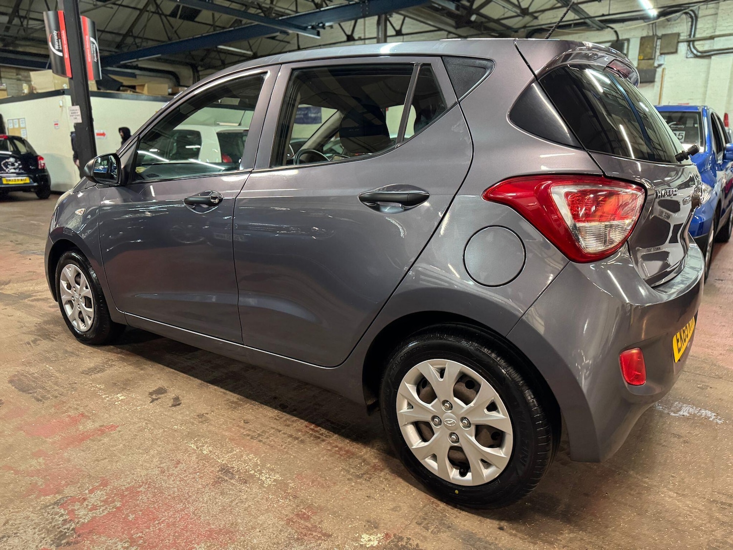 Used Hyundai i10 2015 for sale - 77155925: Photo 4