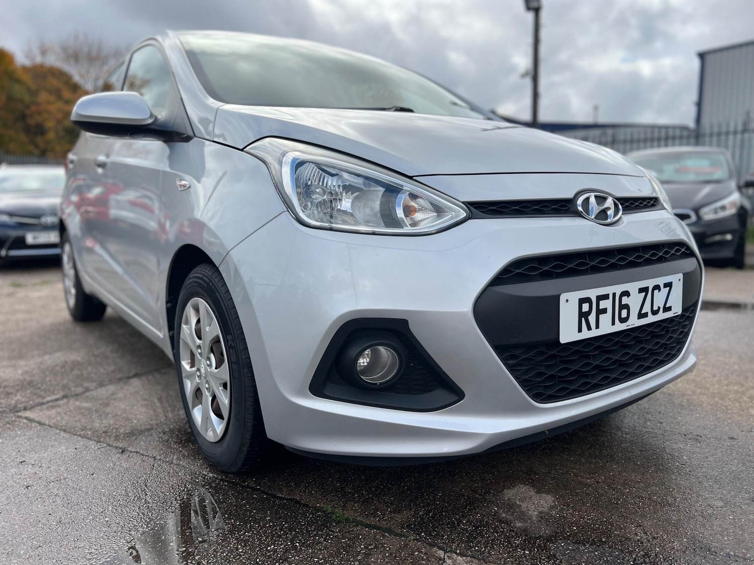 Used Hyundai i10 2016 for sale - 76326888: Photo 1