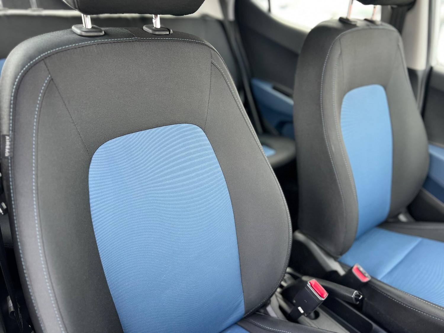 Used Hyundai i10 2016 for sale - 76326888: Photo 25