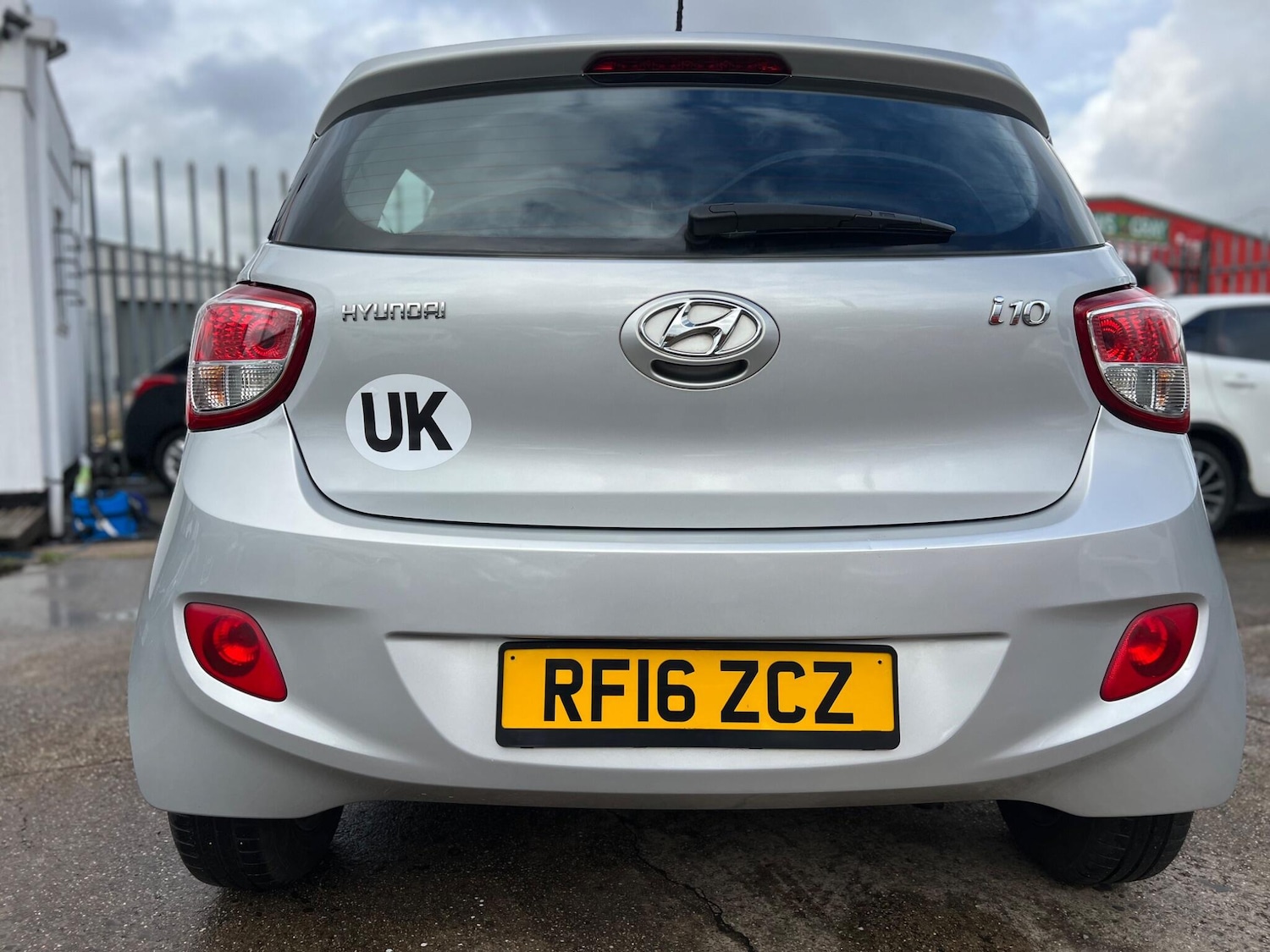 Used Hyundai i10 2016 for sale - 76326888: Photo 6