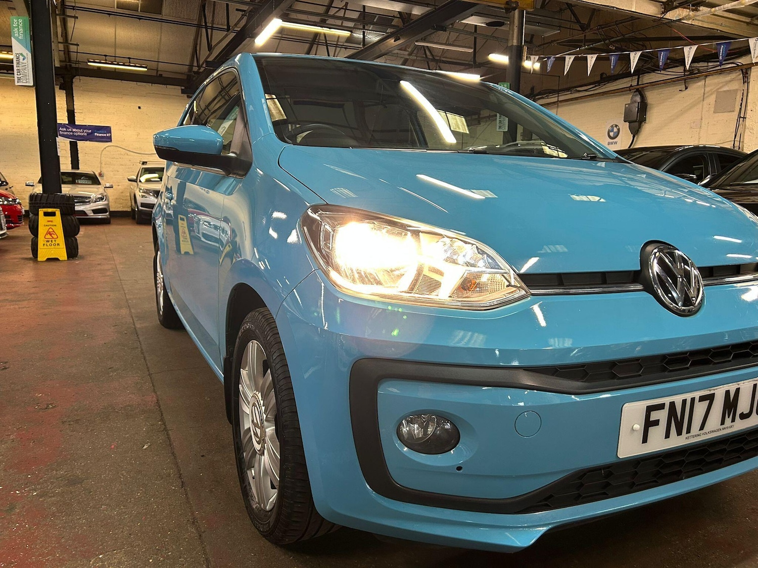 Used Volkswagen up! 2017 for sale - 77156220: Photo 7
