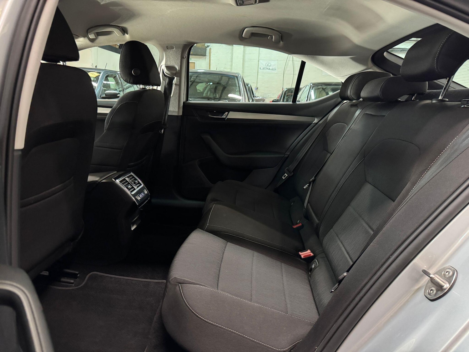 Used Skoda Superb for sale - 77081670: Photo 20