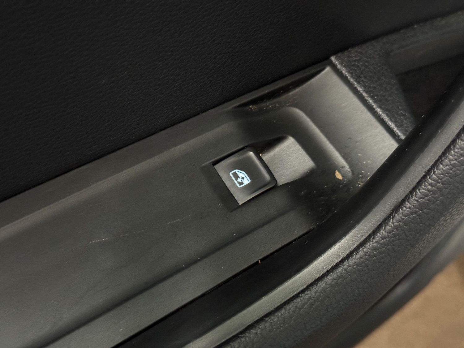 Used Skoda Superb for sale - 77081670: Photo 24