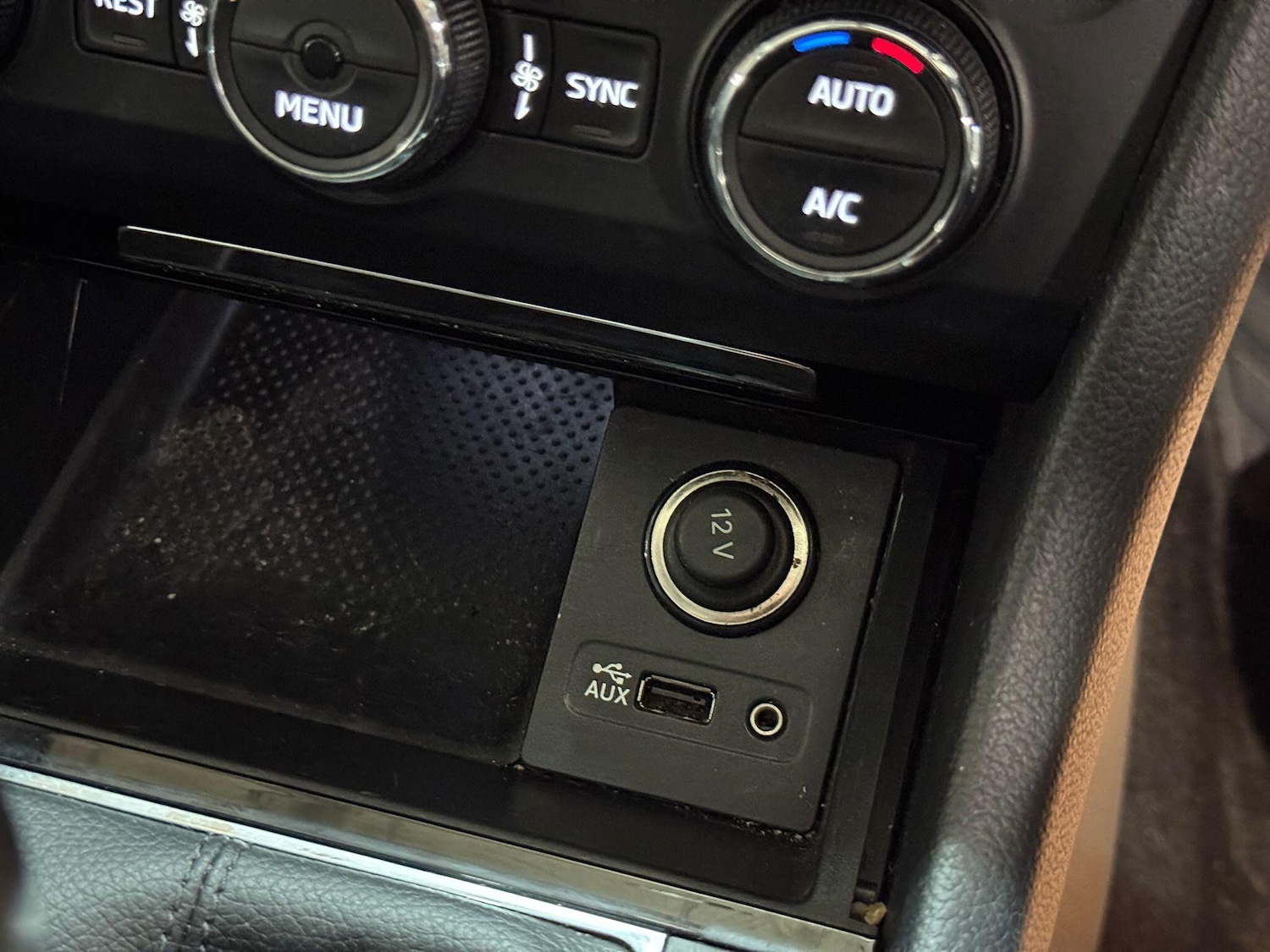 Used Skoda Superb for sale - 77081670: Photo 37