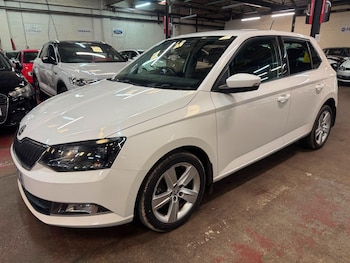 Used Skoda Fabia 2015 for sale - 79543946: Photo