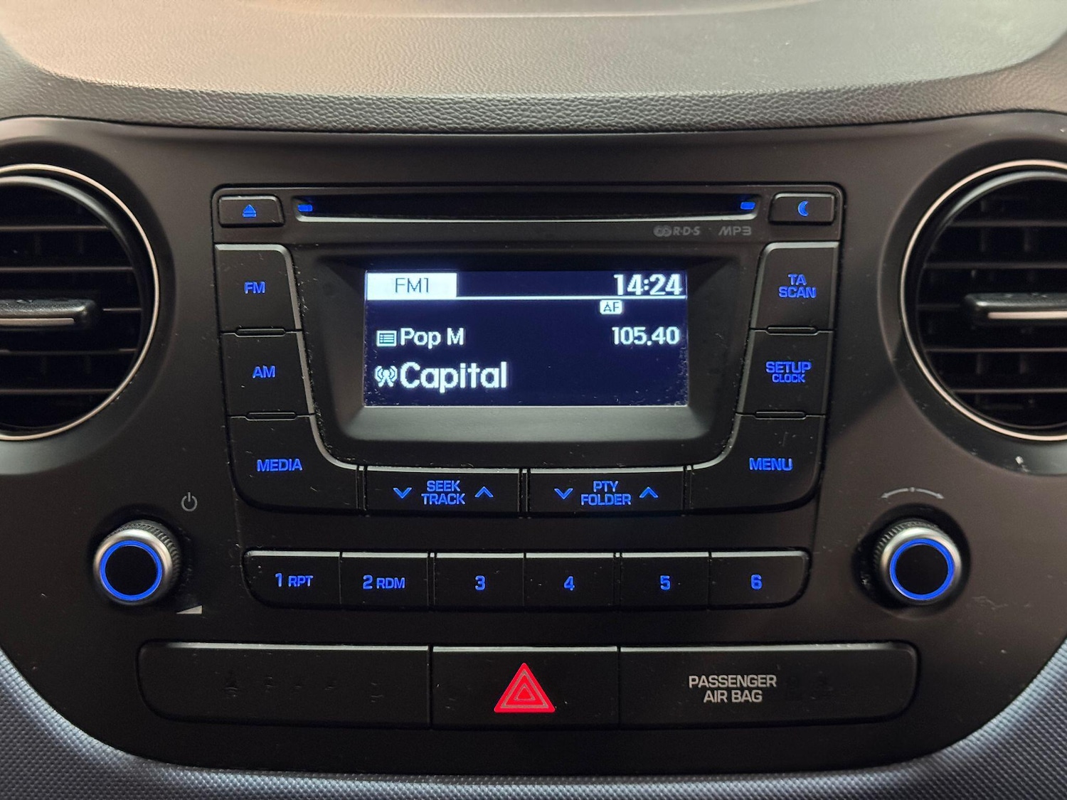 Used Hyundai i10 2015 for sale - 78072466: Photo 27