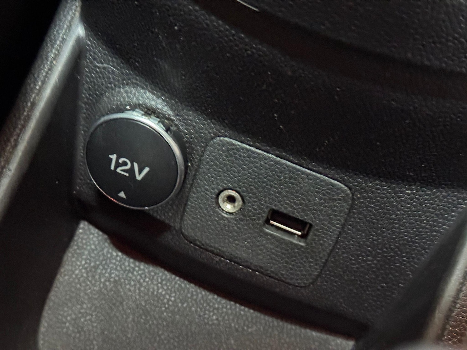 Used Ford Fiesta 2016 for sale - 77230170: Photo 32