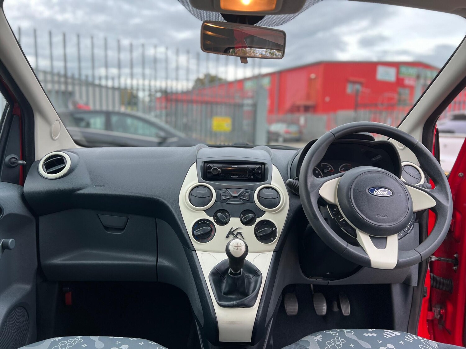 Used Ford Ka 2014 for sale - 76337279: Photo 12
