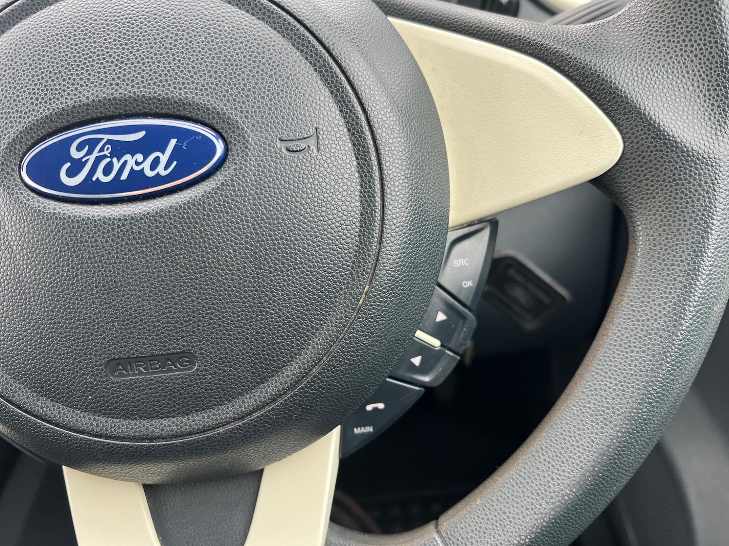 Used Ford Ka 2014 for sale - 76337279: Photo 14