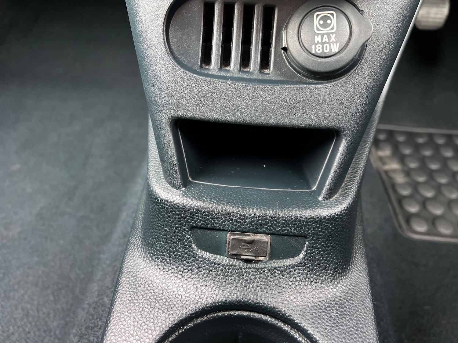 Used Ford Ka 2014 for sale - 76337279: Photo 20