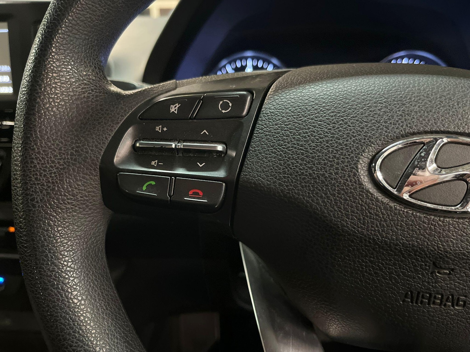 Used Hyundai i30 2018 for sale - 77455523: Photo 24