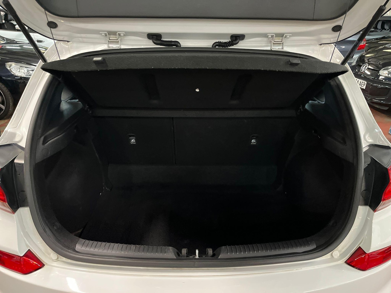 Used Hyundai i30 2018 for sale - 77455523: Photo 34